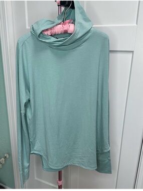 REI CO OP womens  LONG SLEEVE
OUTDOORS PULL OVER XL aqua 
fishing hiking active